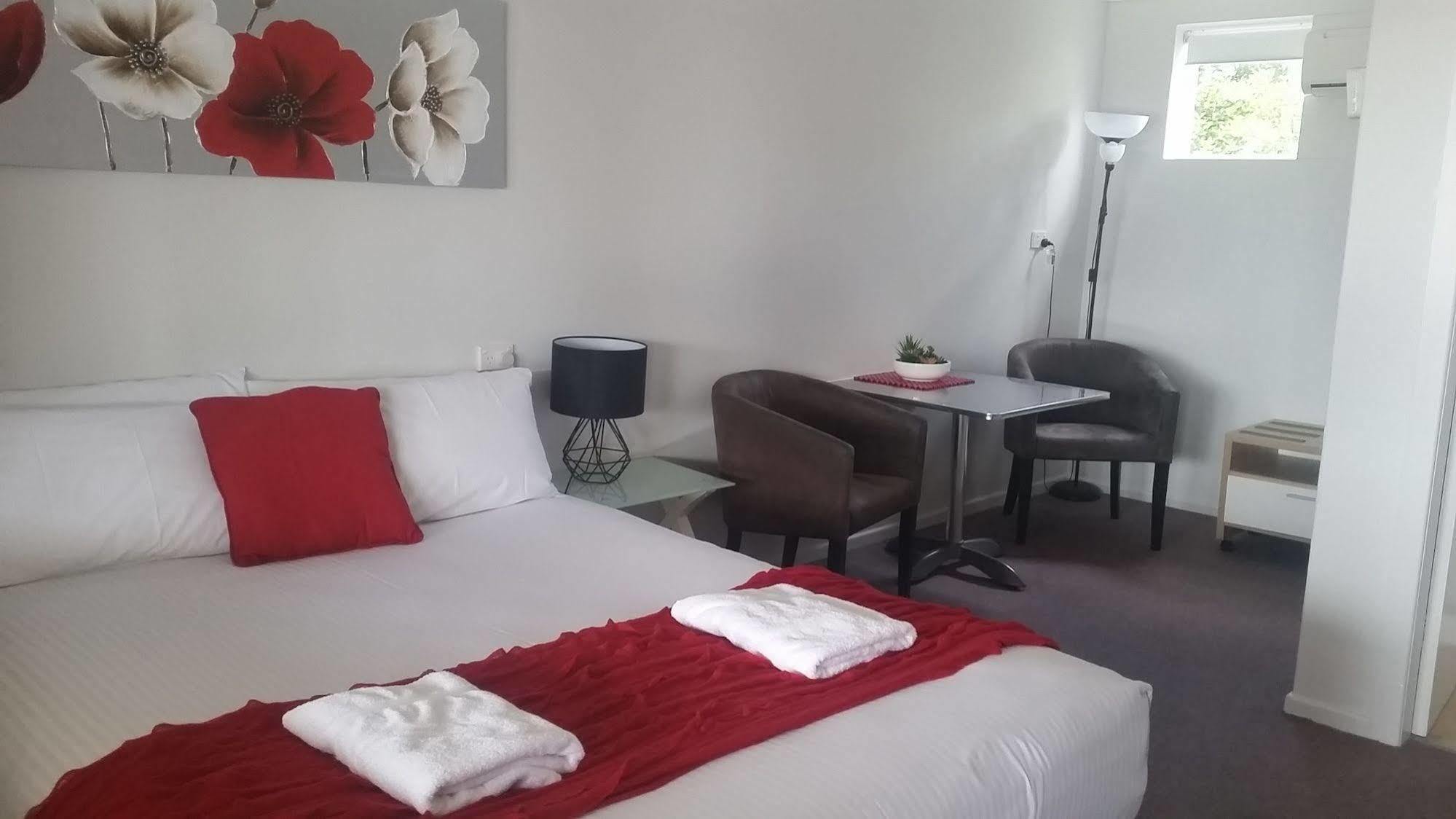 Econo Lodge Chaparral Motel Ballina Ngoại thất bức ảnh