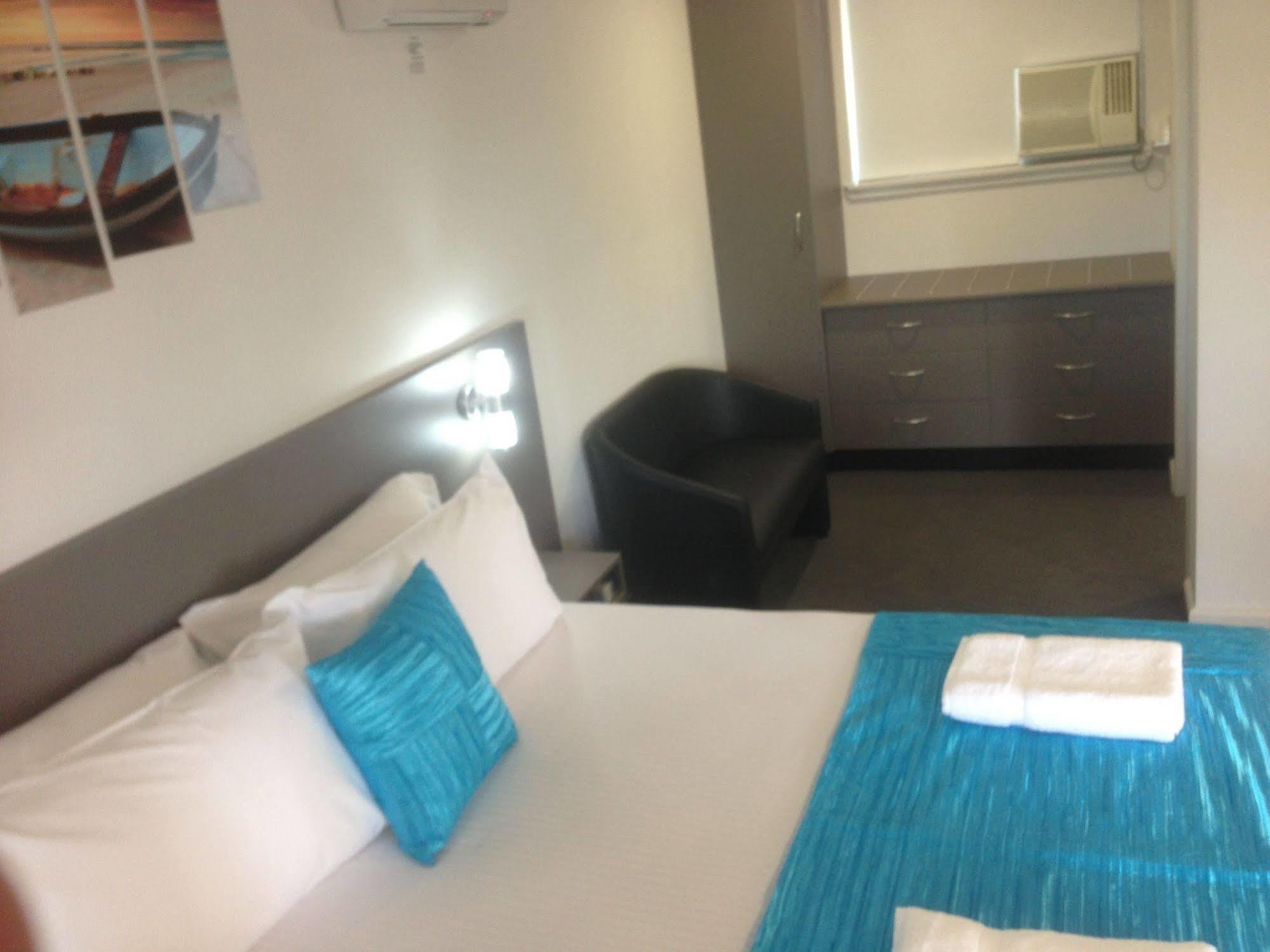 Econo Lodge Chaparral Motel Ballina Ngoại thất bức ảnh