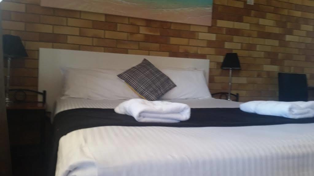Econo Lodge Chaparral Motel Ballina Ngoại thất bức ảnh