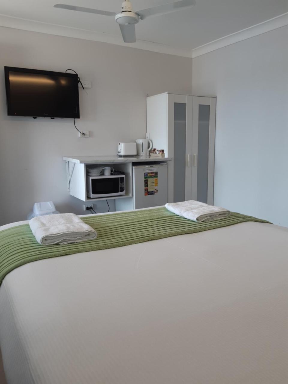 Econo Lodge Chaparral Motel Ballina Ngoại thất bức ảnh